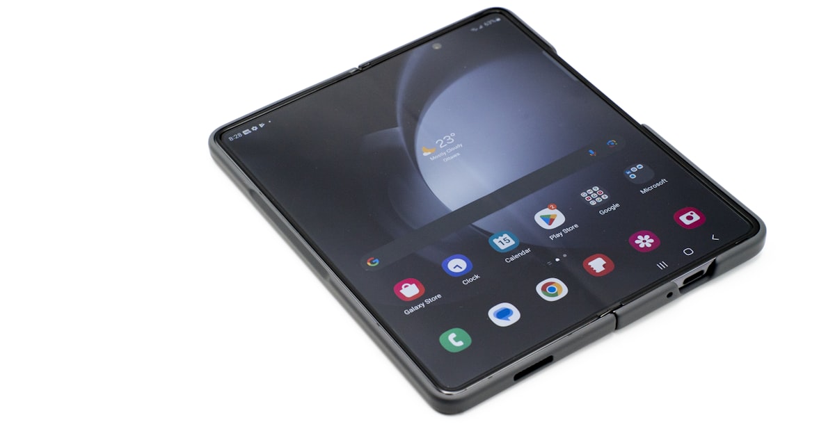 Der Sommer der Falt-Handys: Was Samsung am 22. Juli zeigt (und warum dein nächstes Handy trotzdem teurer wird)